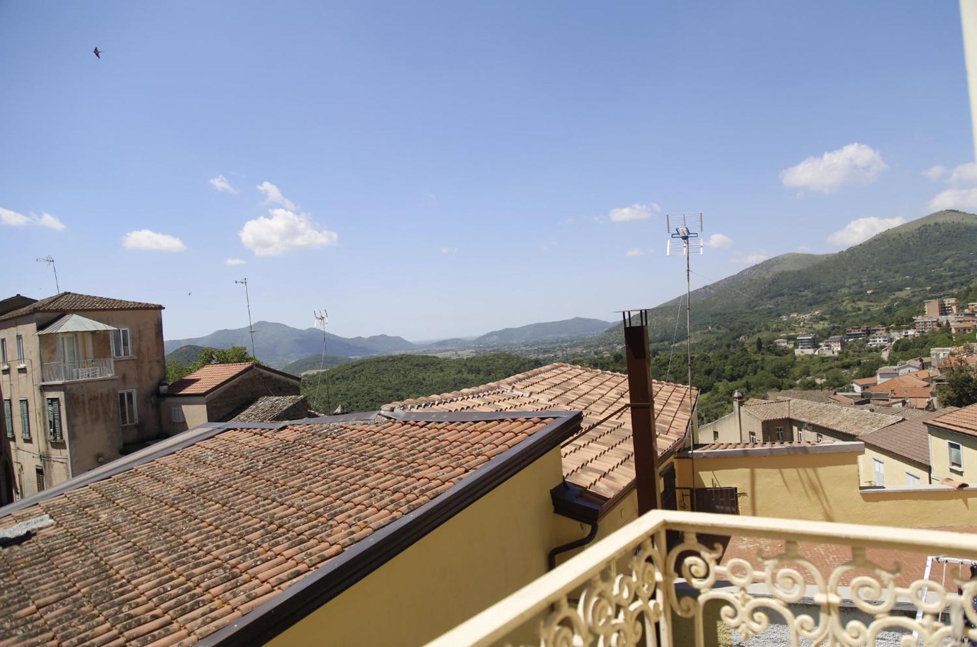 Diverso Apartment Caiazzo Bagian luar foto